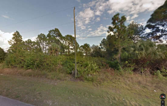 181 Thornton Avenue S, Lehigh Acres, FL     1/4 Acre in Sunny Southwest Florida!