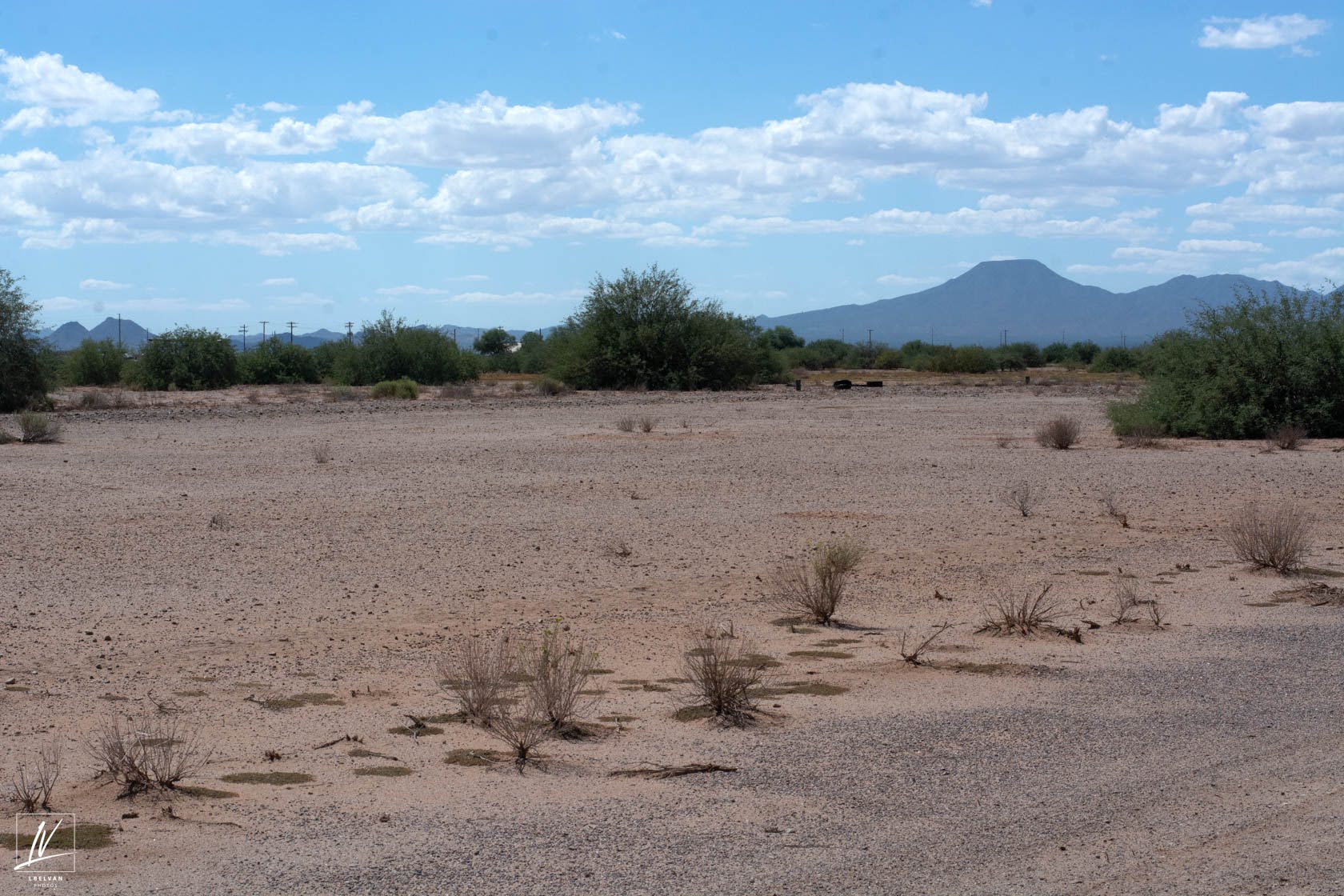 Great location, Power on Street! West Chinle Drive, Casa Grande, AZ. Saxon